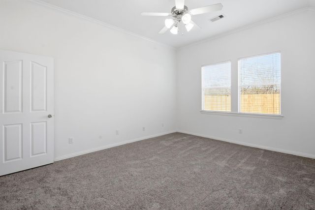 24419 Lakecrest Bend Drive, Katy, TX 77493