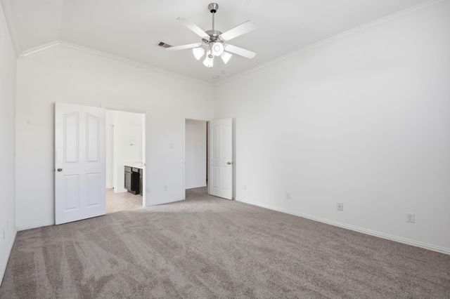 24419 Lakecrest Bend Drive, Katy, TX 77493