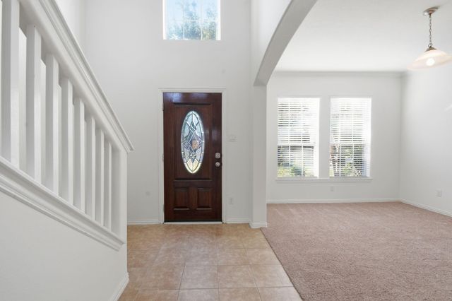 24419 Lakecrest Bend Drive, Katy, TX 77493