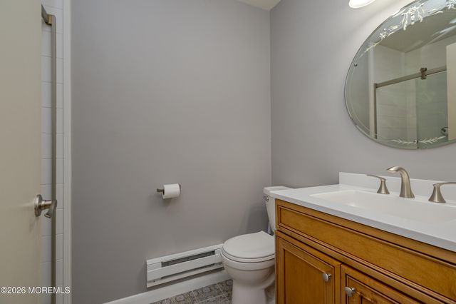 867 B Liverpool Circle, Manchester, NJ 08759