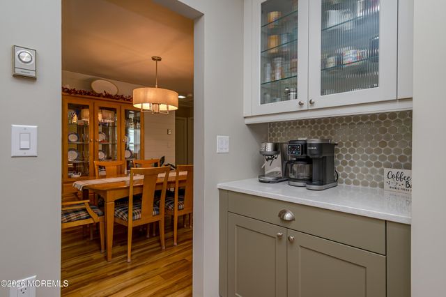 867 B Liverpool Circle, Manchester, NJ 08759