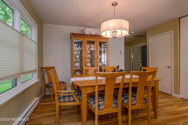 867 B Liverpool Circle, Manchester, NJ 08759