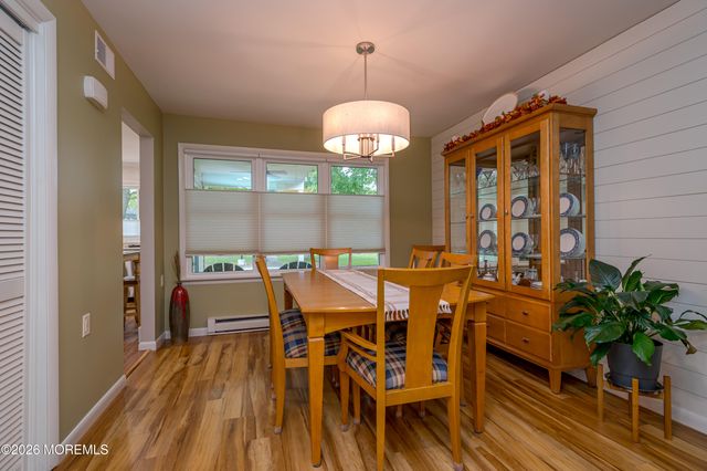 867 B Liverpool Circle, Manchester, NJ 08759