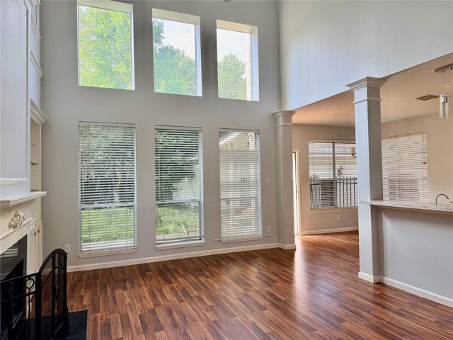 11406 Lakewood Cove, Houston, TX 77070
