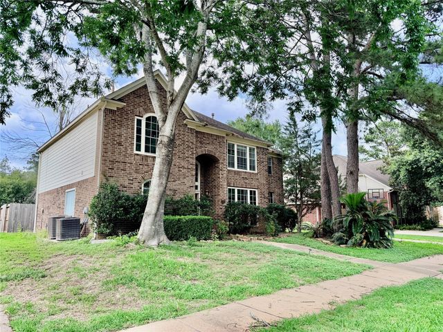 11406 Lakewood Cove, Houston, TX 77070