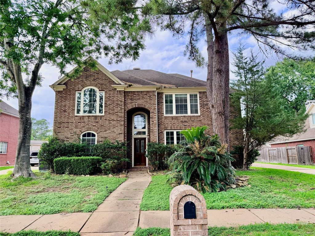 11406 Lakewood Cove, Houston, TX 77070