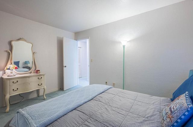 585 Hawthorne Street 103, Monterey, CA 93940