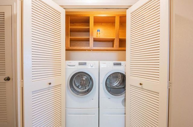 585 Hawthorne Street 103, Monterey, CA 93940