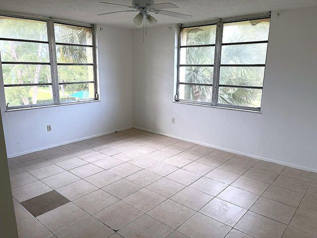 3490 Foxcroft Road 317, Miramar, FL 33025