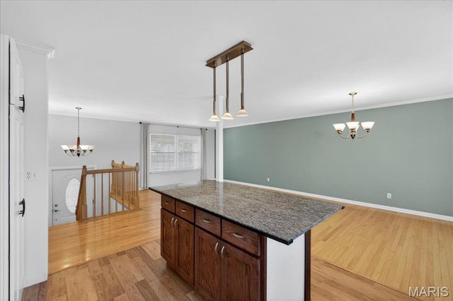 821 Courtland Place, Manchester, MO 63021