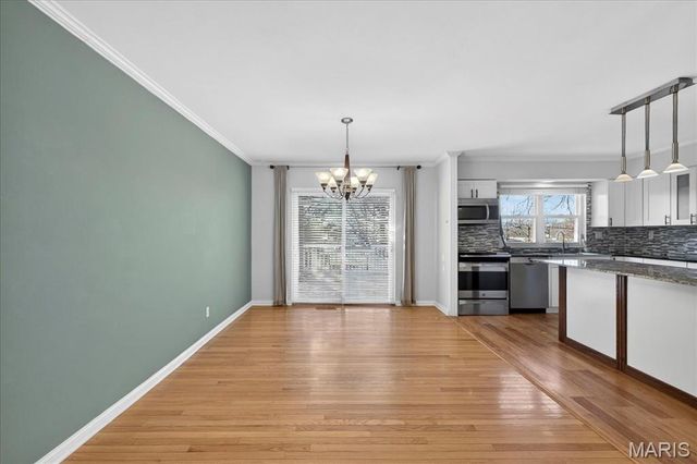 821 Courtland Place, Manchester, MO 63021