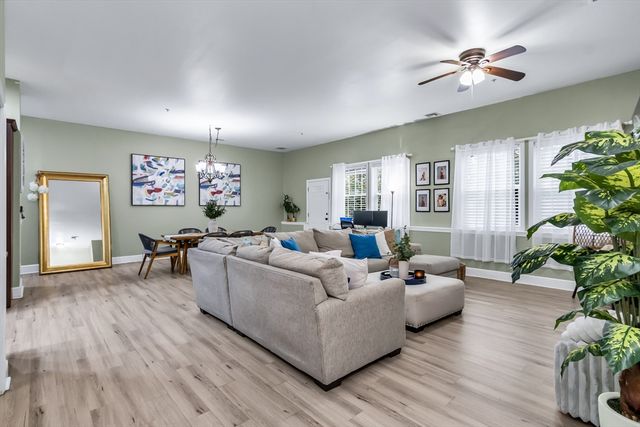 31-33 Ashland St 3, Haverhill, MA 01830