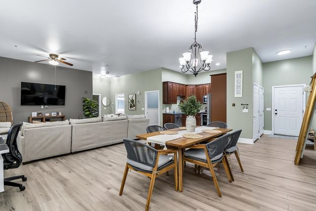 31-33 Ashland St 3, Haverhill, MA 01830