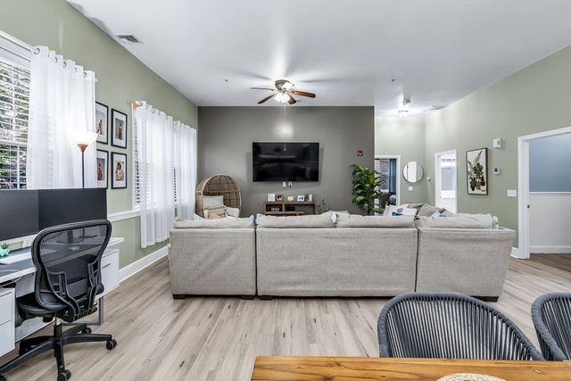 31-33 Ashland St 3, Haverhill, MA 01830