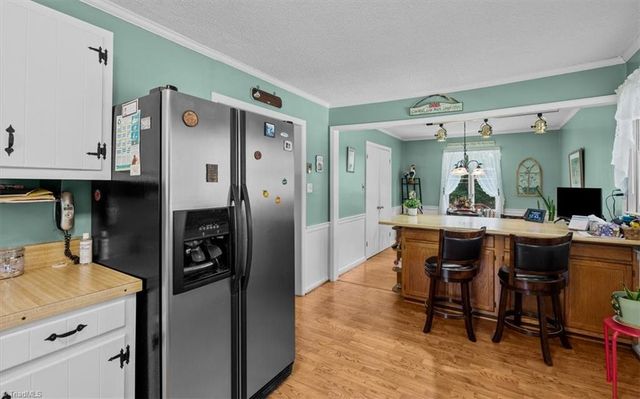 1910 Stanley Road, Greensboro, NC 27407