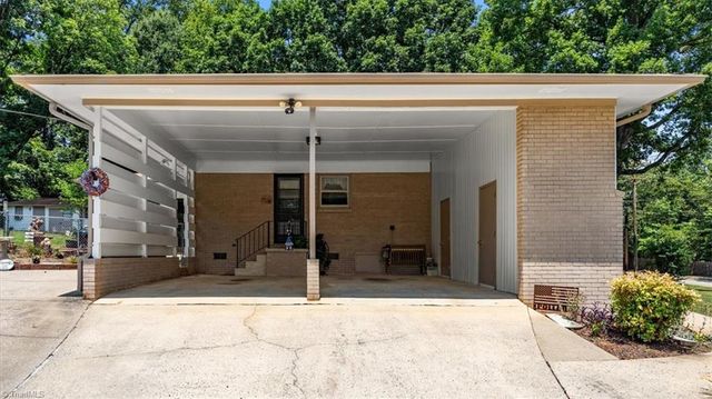 1910 Stanley Road, Greensboro, NC 27407