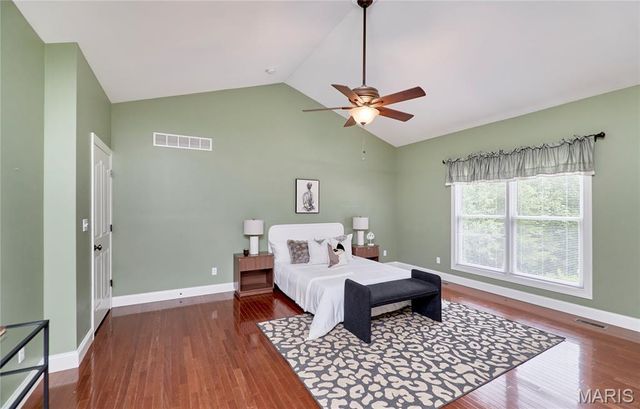 520 Quiet Country Lane, Troy, MO 63379