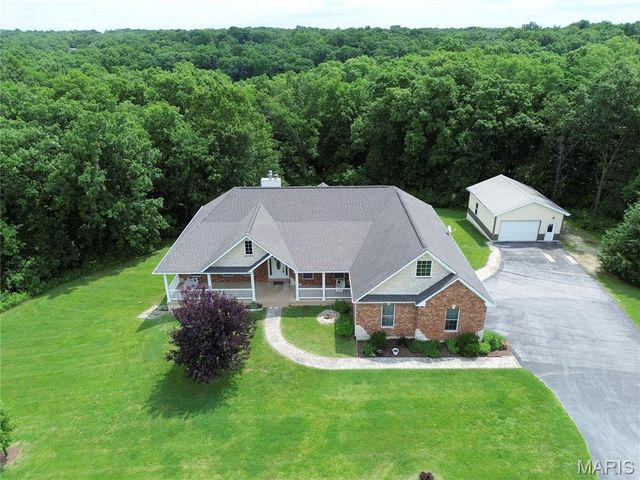 520 Quiet Country Lane, Troy, MO 63379