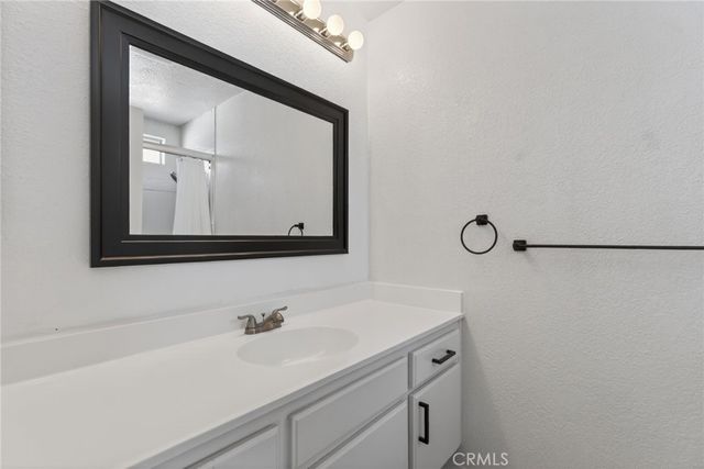 1312 Live Oak Court 1, Redlands, CA 92374