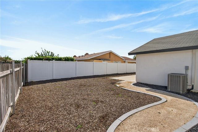 1312 Live Oak Court 1, Redlands, CA 92374