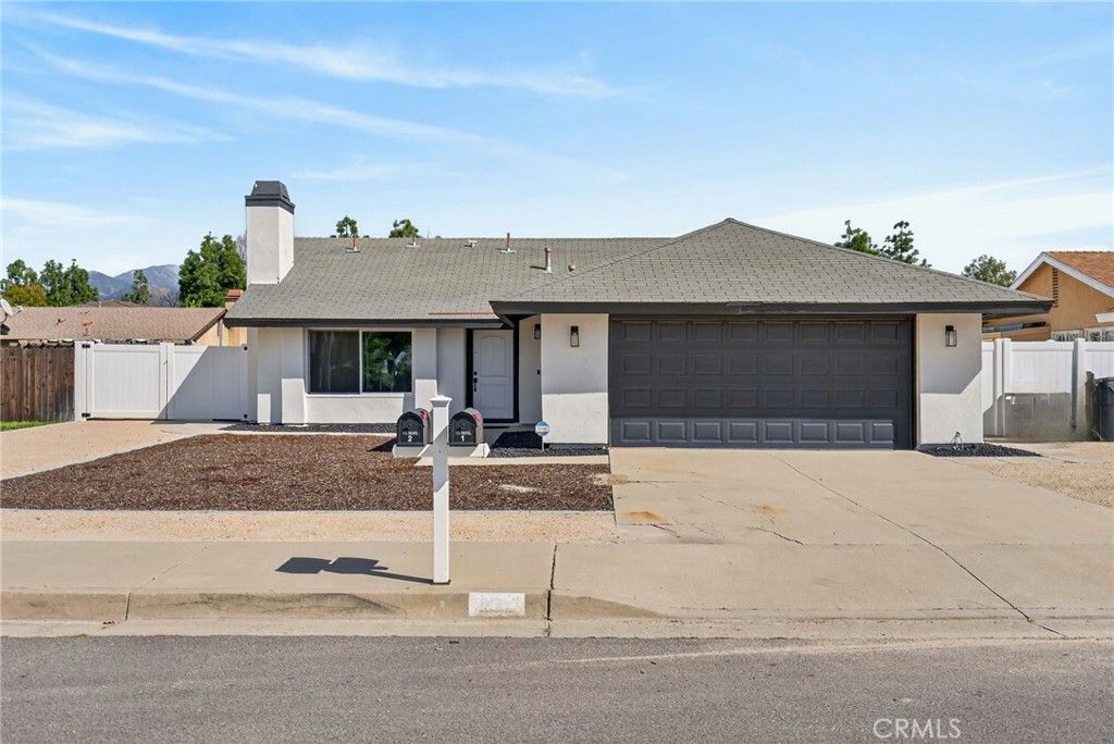 1312 Live Oak Court 1, Redlands, CA 92374