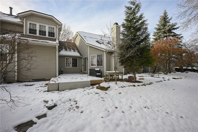 677 Sally Circle, Wadsworth, OH 44281