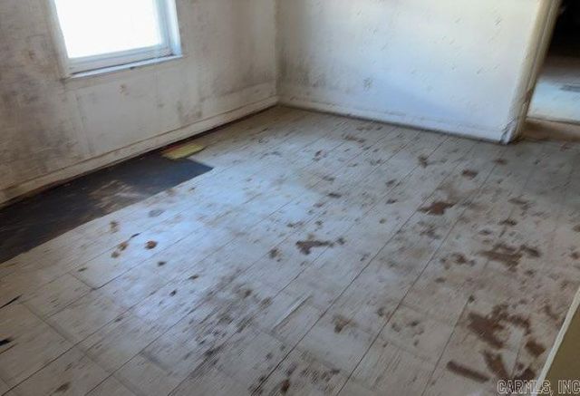 1315 W 39th Street, North Little Rock, AR 72118