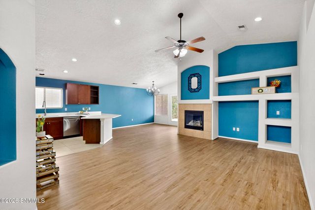 2502 Candlewood Circle, Las Cruces, NM 88011