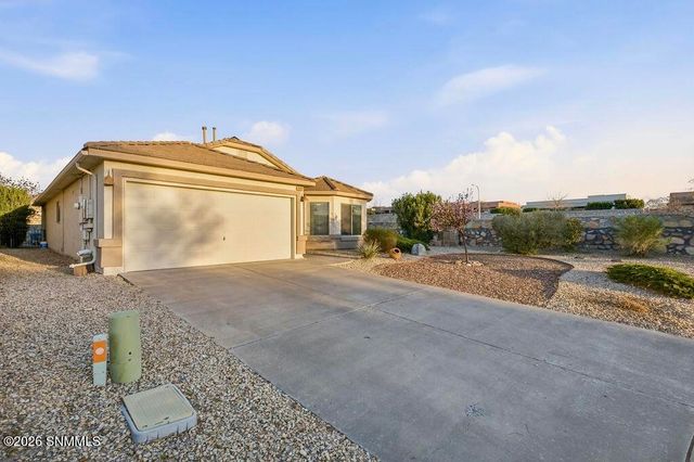 2502 Candlewood Circle, Las Cruces, NM 88011