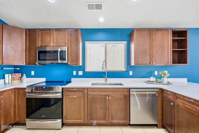 2502 Candlewood Circle, Las Cruces, NM 88011