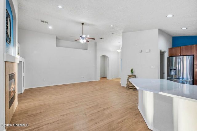 2502 Candlewood Circle, Las Cruces, NM 88011