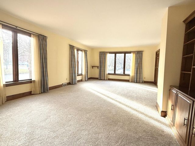 795 Broadway Avenue S, Cokato, MN 55321