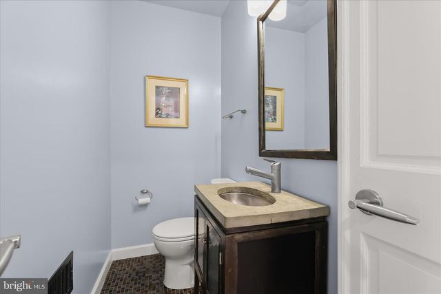112 W LEE ST, Baltimore, MD 21201