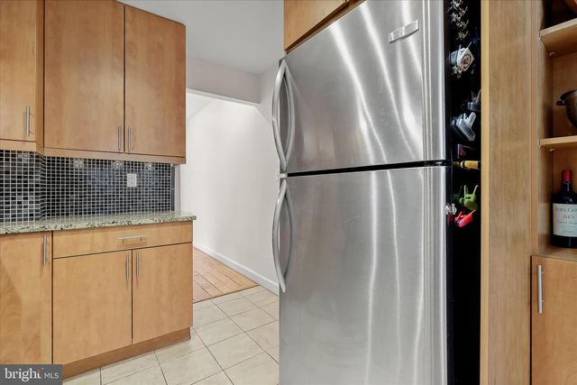 112 W LEE ST, Baltimore, MD 21201