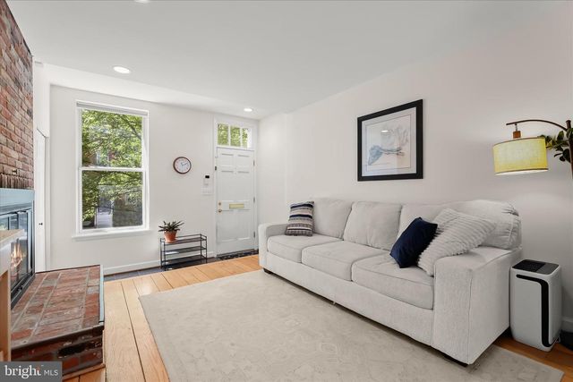 112 W LEE ST, Baltimore, MD 21201
