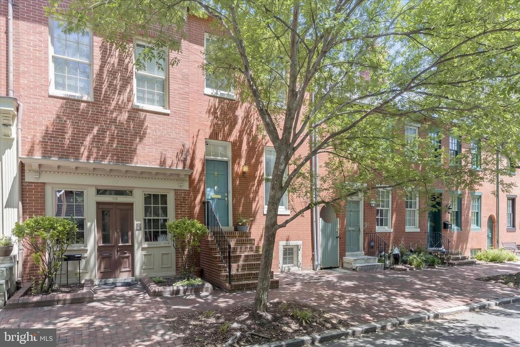 112 W LEE ST, Baltimore, MD 21201
