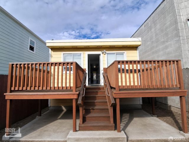 138 Crocker Avenue, Daly City, CA 94014