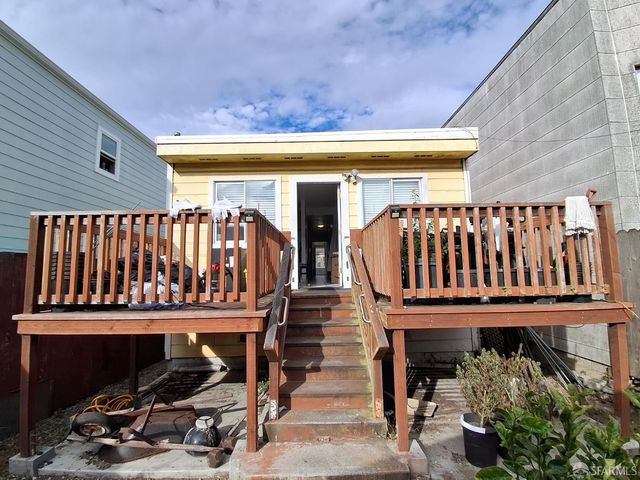 138 Crocker Avenue, Daly City, CA 94014