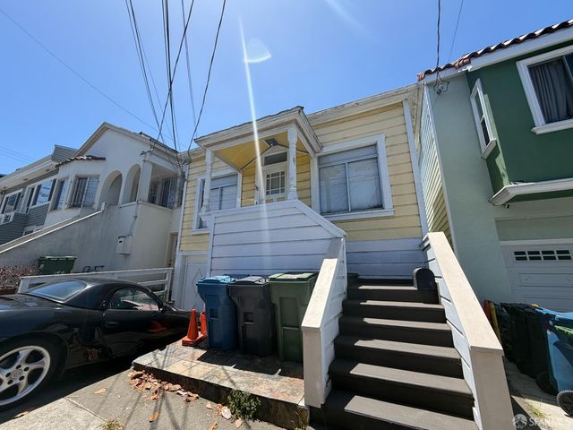 138 Crocker Avenue, Daly City, CA 94014