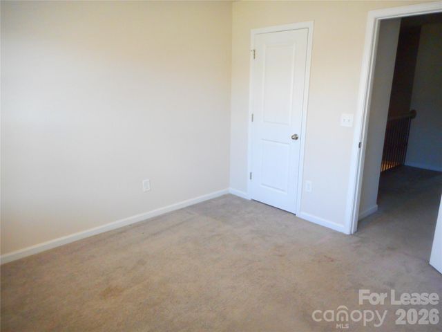 12715 Wandering Brook Drive, Charlotte, NC 28273