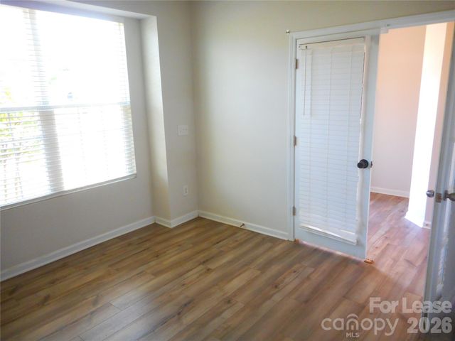 12715 Wandering Brook Drive, Charlotte, NC 28273