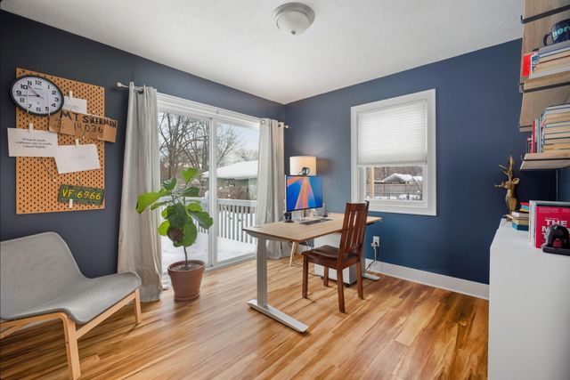 82 James Street NE, Rockford, MI 49341