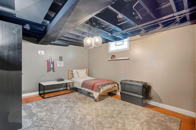 82 James Street NE, Rockford, MI 49341