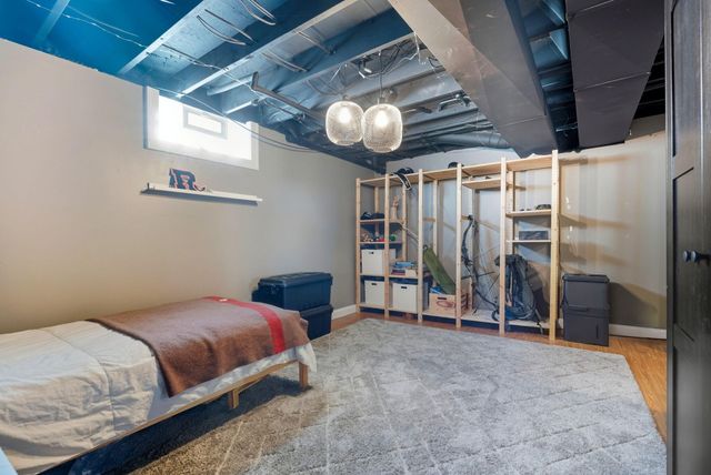 82 James Street NE, Rockford, MI 49341