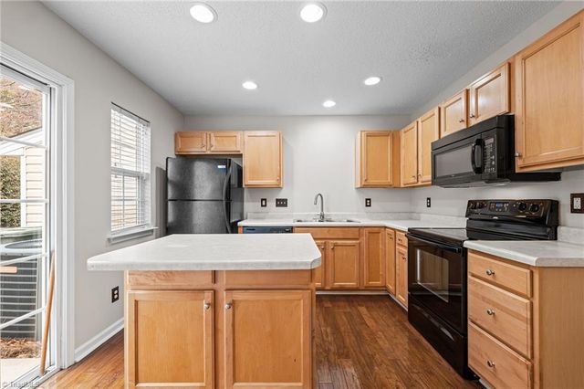 150 Tannenbaum Circle, Greensboro, NC 27410