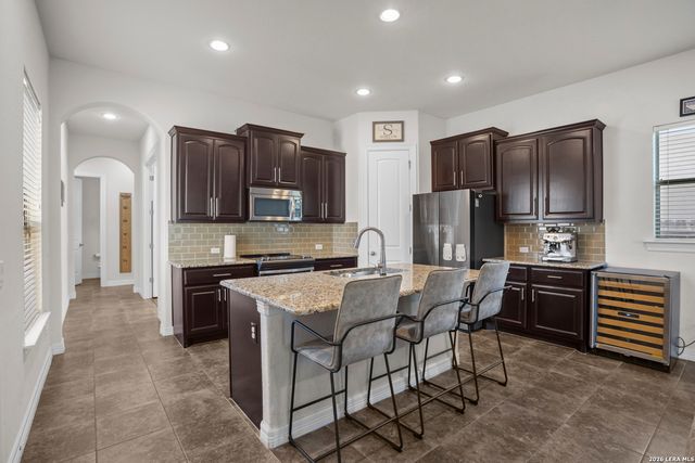 522 Carriage House, Spring Branch, TX 78070