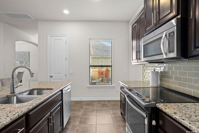 522 Carriage House, Spring Branch, TX 78070