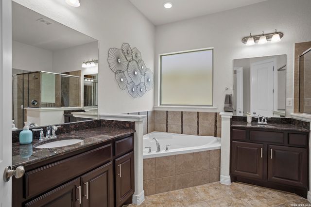 522 Carriage House, Spring Branch, TX 78070