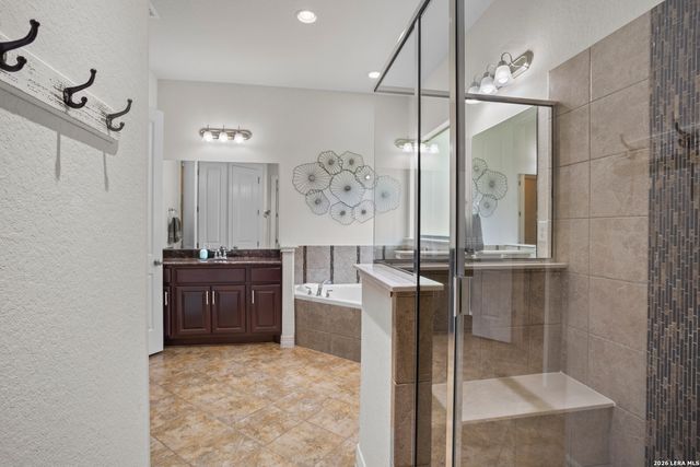 522 Carriage House, Spring Branch, TX 78070