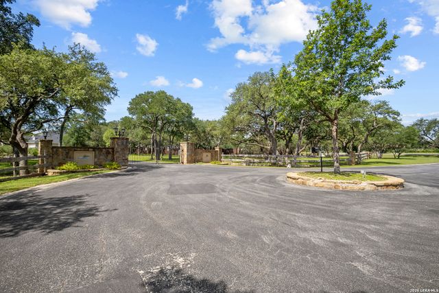 522 Carriage House, Spring Branch, TX 78070